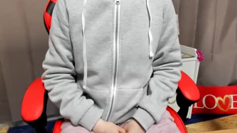 Sporty Kate online show from 9, 3, 2025