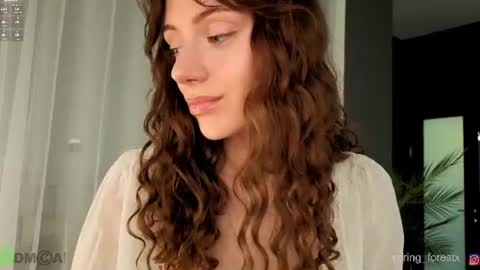 Snapshot of spring_forestxx chatting on 17, 6, 2026 Lily my new acc3 online show from 17, 6, 2026