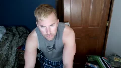 Snapshot of spun_redneck chatting on 21, 2, 2026 Spun Redneck online show from 21, 2, 2026