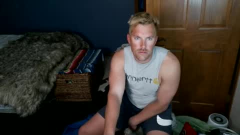 Snapshot of spun_redneck chatting on 19, 4, 2026 Spun Redneck online show from 19, 4, 2026