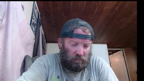 Snapshot of squegly chatting on 28, 7, 2026 Bryan online show from 28, 7, 2026