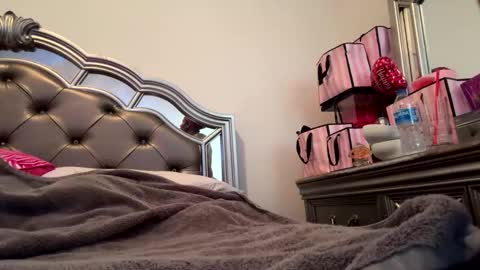 Snapshot of squirtdommaster chatting on 2, 12, 2024 squirtdommaster online show from 2, 12, 2024