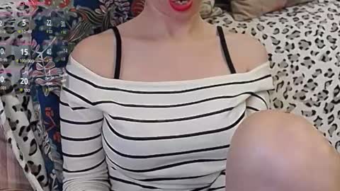 SquirtyEleanor online show from 10, 11, 2025