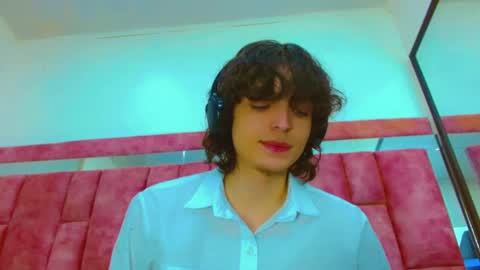 ethan online show from 22, 9, 2025