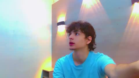 ethan online show from 15, 12, 2025