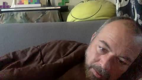 srekos38 online show from 5, 1, 2025