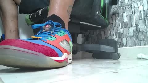 sr master cum its my old account online show from 26, 10, 2025