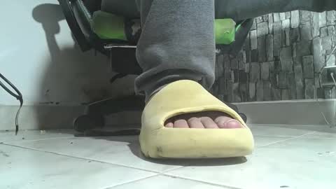 sr master cum its my old account online show from 5, 12, 2025