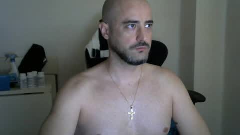 Snapshot of srtramposo chatting on 15, 7, 2026 srtramposo online show from 15, 7, 2026