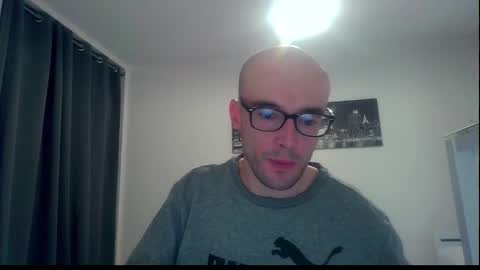 Snapshot of ssenzo chatting on 7, 12, 2024 ssenzo online show from 7, 12, 2024