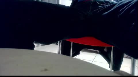 Snapshot of ssenzo chatting on 17, 12, 2024 ssenzo online show from 17, 12, 2024