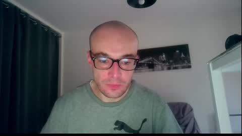 Snapshot of ssenzo chatting on 23, 12, 2024 ssenzo online show from 23, 12, 2024