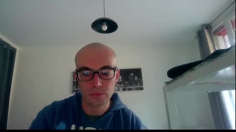 Snapshot of ssenzo chatting on 25, 12, 2024 ssenzo online show from 25, 12, 2024