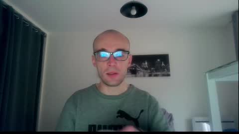 Snapshot of ssenzo chatting on 6, 1, 2025 ssenzo online show from 6, 1, 2025