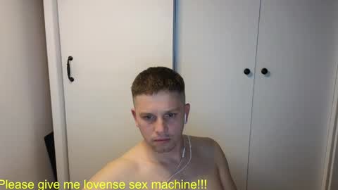 Snapshot of st1vemaster01 chatting on 18, 5, 2026 st1vemaster01 online show from 18, 5, 2026