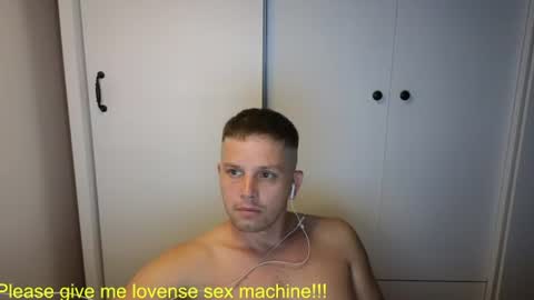 st1vemaster01 online show from 13, 7, 2026