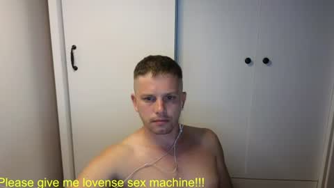st1vemaster01 online show from 14, 7, 2026