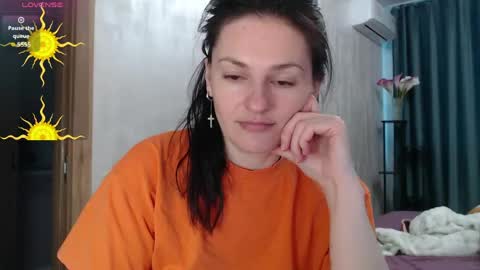 Snapshot of stacy_davise chatting on 7, 5, 2026 STACY online show from 7, 5, 2026
