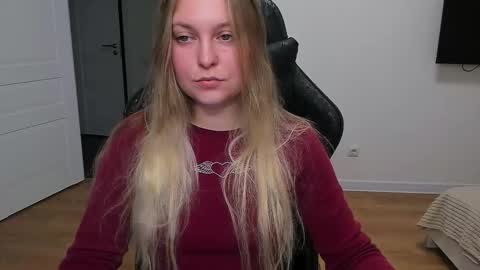 Snapshot of stacy_miraclee chatting on 13, 9, 2025 Stacy online show from 13, 9, 2025