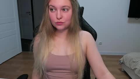 Stacy  online show from 20, 11, 2025