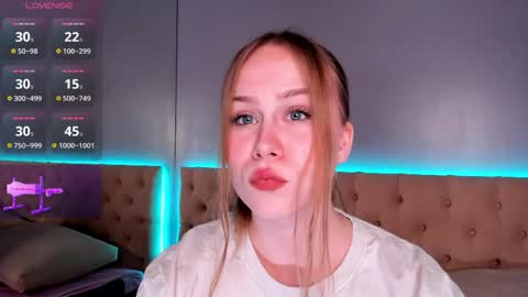 Snapshot of stacy_moorexx chatting on 14, 5, 2026 STACY online show from 14, 5, 2026