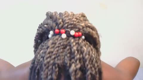 Snapshot of stacy_queenl chatting on 27, 2, 2026 stacy_queenl online show from 27, 2, 2026