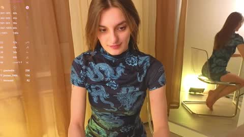 Snapshot of stacy_sexylips chatting on 19, 1, 2025 Sexy lips online show from 19, 1, 2025