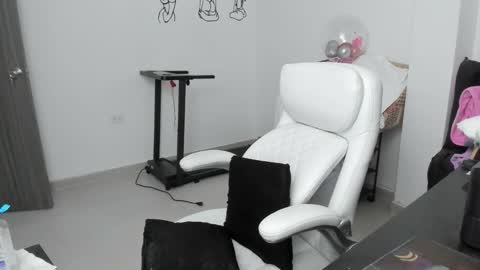 Zulma Yisset online show from 12, 1, 2026