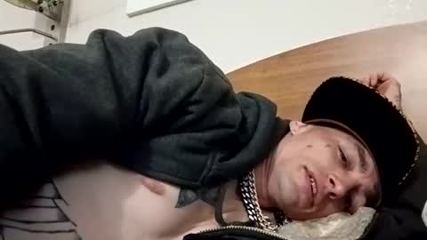 Straightupdownbad online show from 19, 3, 2026