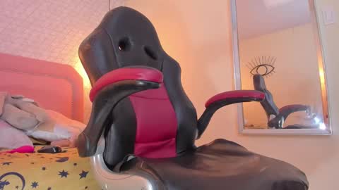 Snapshot of staisyotis chatting on 16, 1, 2025 KEIMI online show from 16, 1, 2025