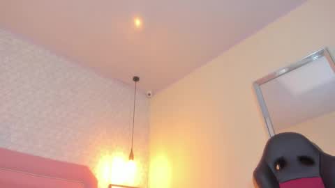 Snapshot of staisyotis chatting on 15, 2, 2025 KEIMI online show from 15, 2, 2025