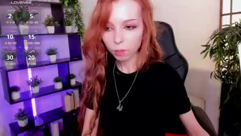Snapshot of star_tarra chatting on 23, 7, 2026 Tarra online show from 23, 7, 2026