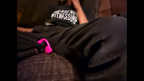 BAD BOY STAR online show from 13, 2, 2025