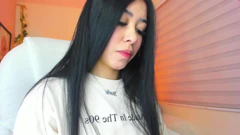 Snapshot of starlie_ chatting on 6, 12, 2024 Alisson online show from 6, 12, 2024