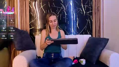 starlight_mature23_aws online show from 18, 7, 2026