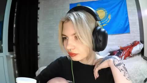 Katie online show from 11, 9, 2025
