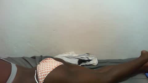 Snapshot of starry_sweetie chatting on 2, 10, 2025 sweetgirl online show from 2, 10, 2025