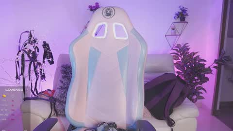 Yoko online show from 10, 9, 2025