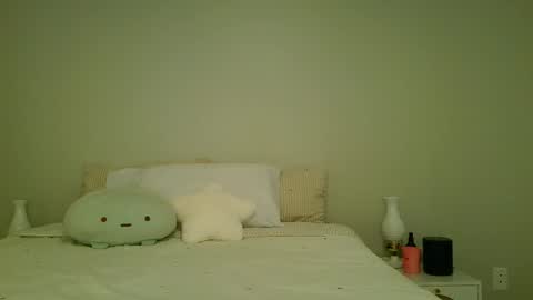 Snapshot of stassiebabyxo chatting on 15, 9, 2025 stassiebby online show from 15, 9, 2025