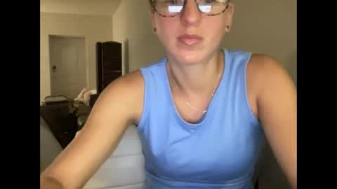 Snapshot of stassiethatsororitygirl chatting on 14, 10, 2025 Stassiethatsororitygirl online show from 14, 10, 2025