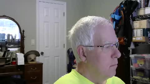 Snapshot of stasw20 chatting on 4, 1, 2025 stasw20 online show from 4, 1, 2025