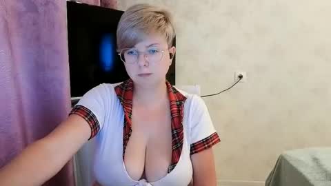 Snapshot of stasya_07 chatting on 11, 6, 2026 Stasya online show from 11, 6, 2026