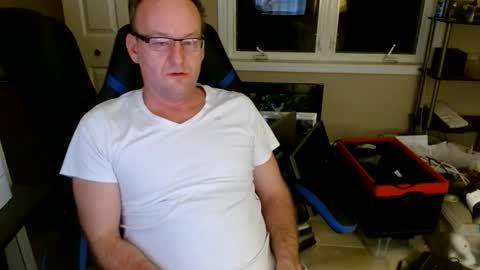 Snapshot of steakman007 chatting on 11, 1, 2026 Steakman online show from 11, 1, 2026