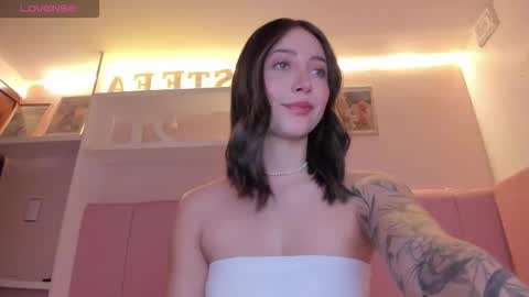 Stefa Gomez  online show from 22, 10, 2025