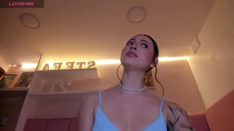 Stefa Gomez  online show from 30, 11, 2025