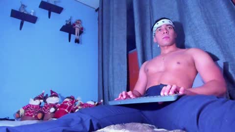 Stefann Salvatore online show from 9, 1, 2025