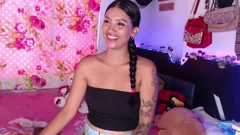 Snapshot of stefanny_pllus chatting on 11, 12, 2024 Im MiaIts my first day here online show from 11, 12, 2024