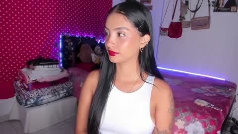 Snapshot of stefanny_pllus chatting on 30, 12, 2024 Im MiaIts my first day here online show from 30, 12, 2024