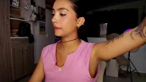 Snapshot of stefanny_pllus chatting on 13, 9, 2025 Im MiaIts my first day here online show from 13, 9, 2025