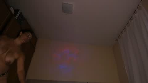 Snapshot of stefanyhotmilf chatting on 16, 7, 2026 stefany online show from 16, 7, 2026